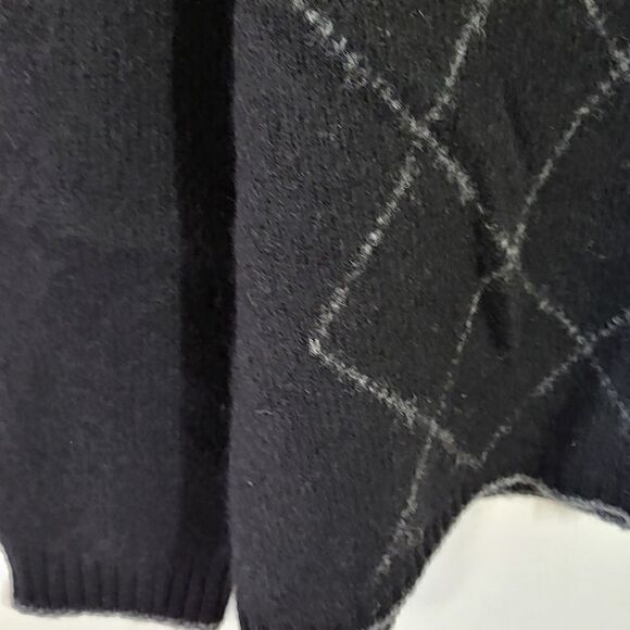 Bowen & Wright Men's 100% Wool Black Sweater - Picture 5 of 10